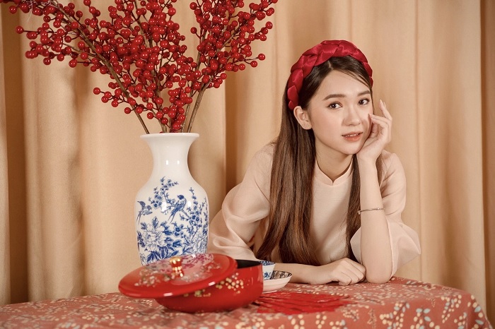 'Nàng thơ' của ĐH Kinh tế Quốc dân: Xinh như thiên thần với thành tích học tập siêu khủng 2 'Nàng thơ' của ĐH Kinh tế Quốc dân: Xinh như thiên thần với thành tích học tập siêu khủng 2