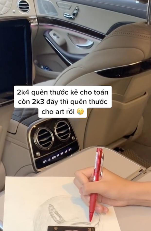 Danh tính rich kid đẹp trai, 'chơi ngông' nhất MXH: Sống trong biệt thự xa hoa 6 triệu USD, đi Maybach 11 tỷ - Ảnh 3 Danh tính rich kid đẹp trai, 'chơi ngông' nhất MXH: Sống trong biệt thự xa hoa 6 triệu USD, đi Maybach 11 tỷ - Ảnh 3