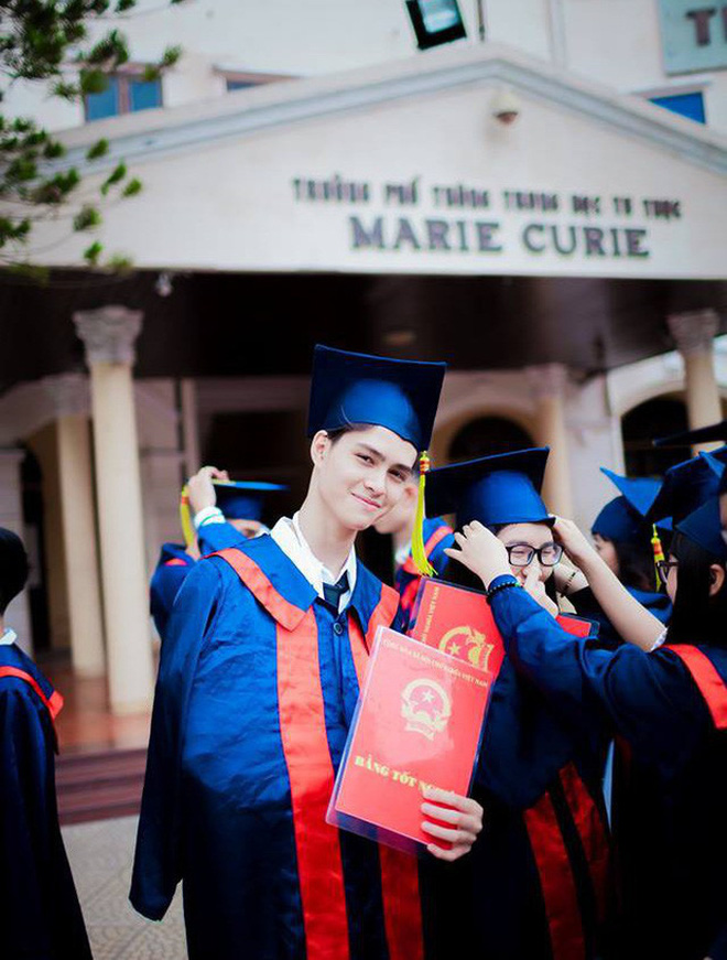 Dàn hotboy 'cực phẩm' như bước ra từ tiểu thuyết khiến các nàng say như điếu đổ 1 Dàn hotboy 'cực phẩm' như bước ra từ tiểu thuyết khiến các nàng say như điếu đổ 1