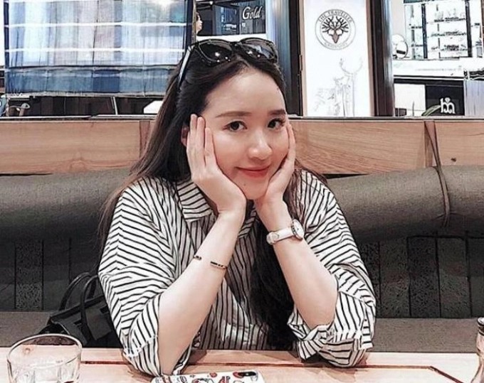 Hết than cô đơn, bà xã Xuân Trường lại tung ảnh cực tình tứ bên đức lang quân 5 Hết than cô đơn, bà xã Xuân Trường lại tung ảnh cực tình tứ bên đức lang quân 5