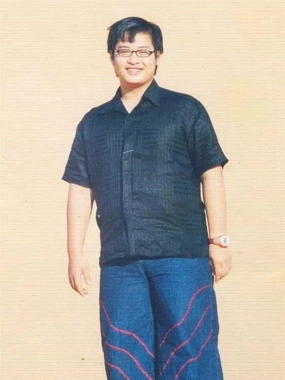 Sau đêm concert, Hà Anh Tuấn bỗng tự 'vạch áo cho người xem lưng': Là người ích kỷ 'cả thèm chóng chán' trong tình yêu 2 Sau đêm concert, Hà Anh Tuấn bỗng tự 'vạch áo cho người xem lưng': Là người ích kỷ 'cả thèm chóng chán' trong tình yêu 2