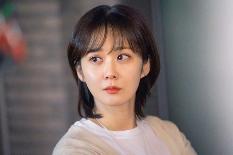 Jang Nara dưới ống kính của người qua đường: Làn da sần sùi khác xa 'tượng đài nhan sắc' 6 Jang Nara dưới ống kính của người qua đường: Làn da sần sùi khác xa 'tượng đài nhan sắc' 6