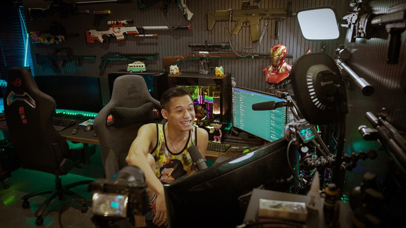 'Tộc trưởng' Độ Mixi thừa nhận livestream vì cơm áo gạo tiền, sắp giã từ nghiệp stream? 2 'Tộc trưởng' Độ Mixi thừa nhận livestream vì cơm áo gạo tiền, sắp giã từ nghiệp stream? 2