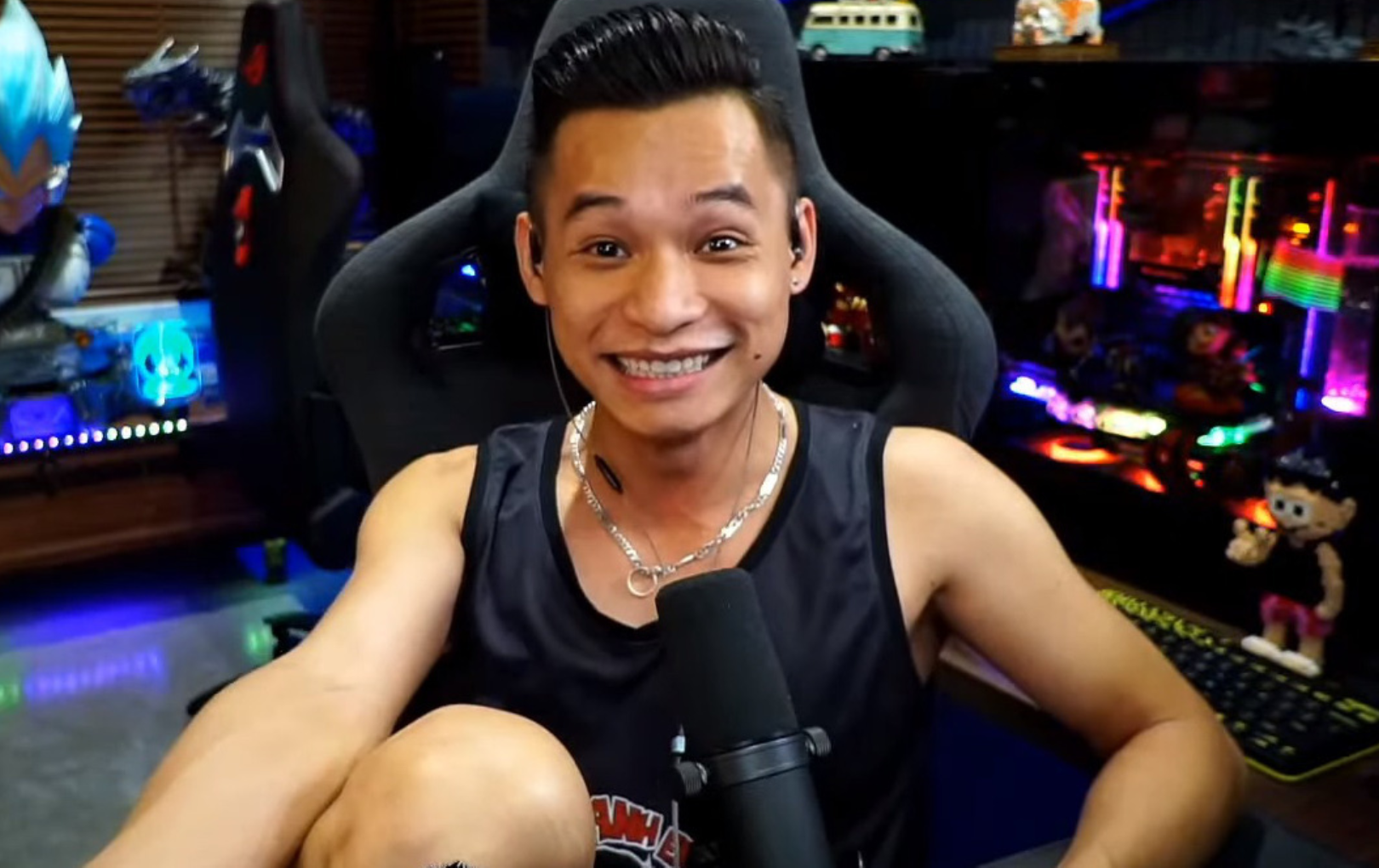 'Tộc trưởng' Độ Mixi thừa nhận livestream vì cơm áo gạo tiền, sắp giã từ nghiệp stream? 4 'Tộc trưởng' Độ Mixi thừa nhận livestream vì cơm áo gạo tiền, sắp giã từ nghiệp stream? 4