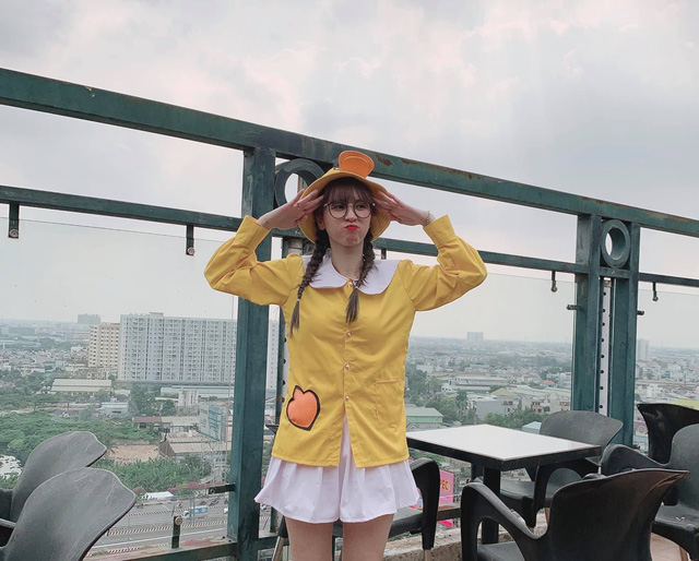 Ngân Sát Thủ chứng minh 'tâm hồn đẹp' với loạt ảnh 'tràn viền' 2 Ngân Sát Thủ chứng minh 'tâm hồn đẹp' với loạt ảnh 'tràn viền' 2