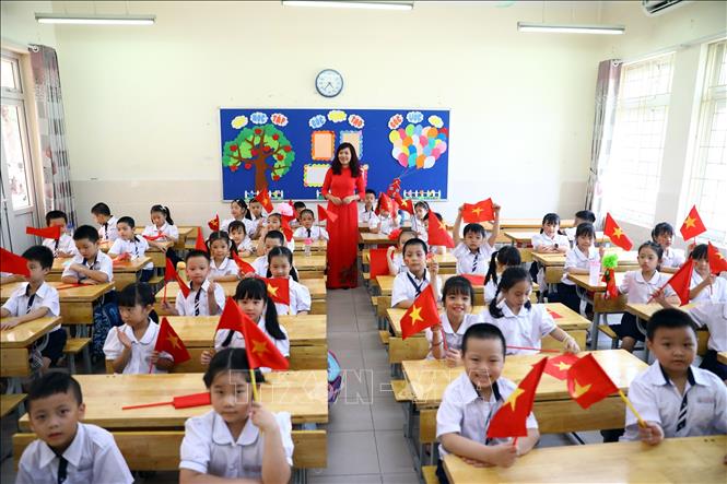 Bản tin giáo dục 24h mới nhất 28/4: Đà Nẵng yêu cầu tăng cường chống dịch, TP HCM công bố học phí tư thục 1 Bản tin giáo dục 24h mới nhất 28/4: Đà Nẵng yêu cầu tăng cường chống dịch, TP HCM công bố học phí tư thục 1
