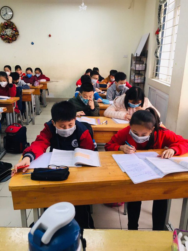 Phòng tránh virus Corona: Nhiều trường ở Hà Nội cho sinh viên nghỉ thêm 1 tuần 3