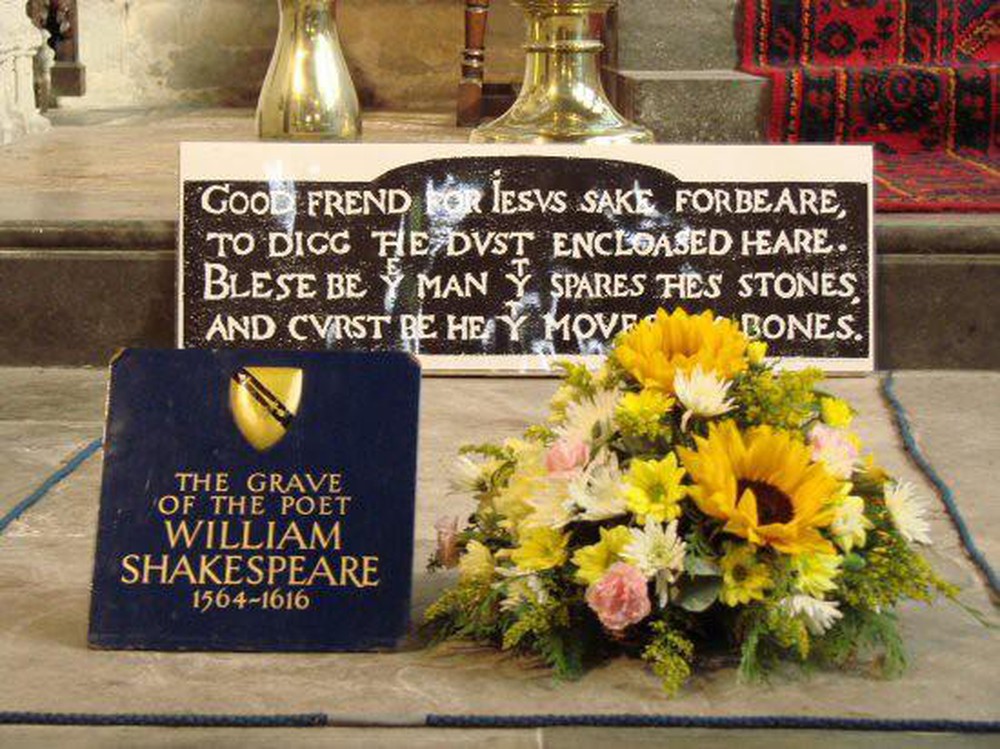 Bí ẩn lời nguyền đáng sợ trên mộ Shakespeare khiến không ai dám mạo phạm 2