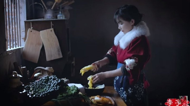 'Tiên nữ đồng quê' Lý Tử Thất khiến nitizen xứ Hàn phẫn nộ vì 'nhận vơ' món ăn của họ 1