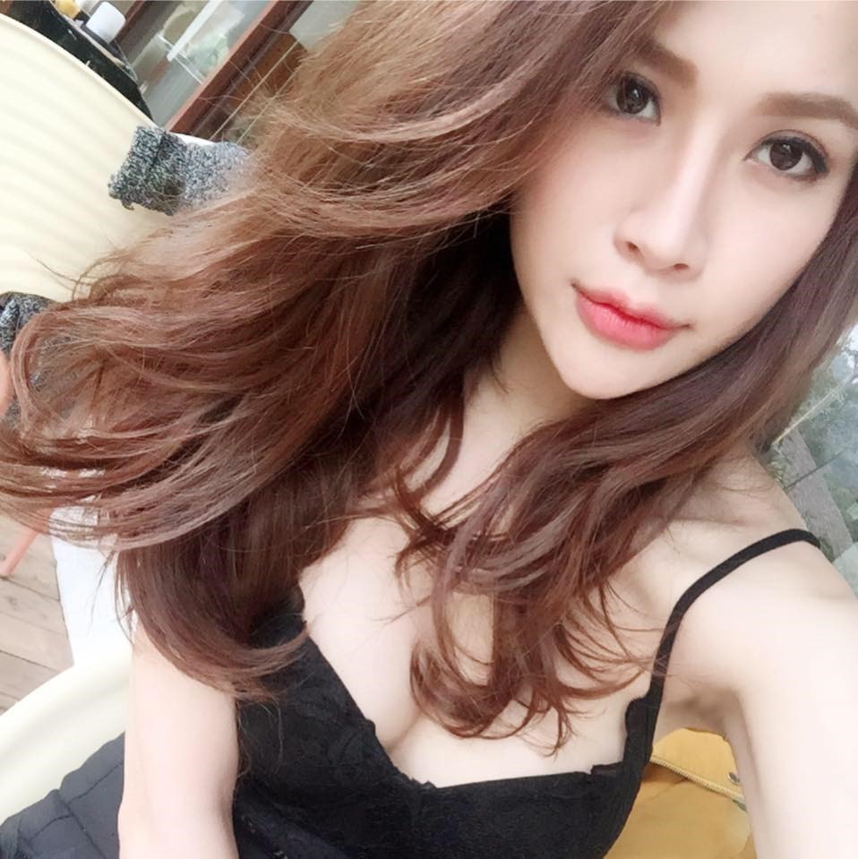Hot girl đời đầu hé lộ con người thật của Thiều Bảo Trâm, nhắn nhủ Sơn Tùng M-TP đừng 'tầm thường' 6 Hot girl đời đầu hé lộ con người thật của Thiều Bảo Trâm, nhắn nhủ Sơn Tùng M-TP đừng 'tầm thường' 6