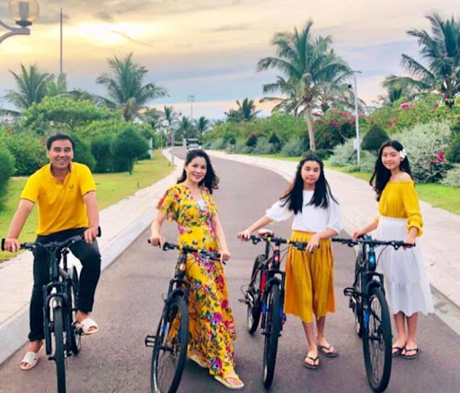 Động thái của Quyền Linh khi bị fan hỏi chuyện sinh con thứ 3 3 Động thái của Quyền Linh khi bị fan hỏi chuyện sinh con thứ 3 3