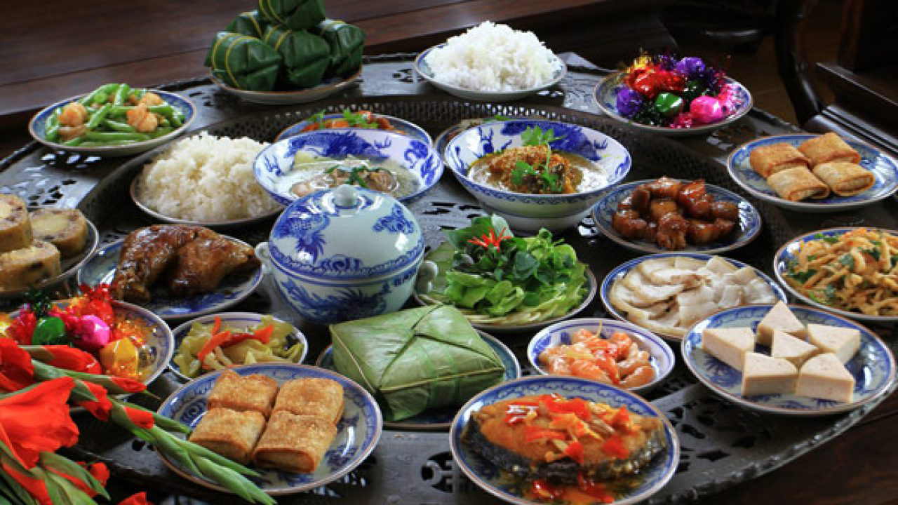 Bí quyết giúp chị em ăn thoải mái dịp Tết Tân Sửu mà không lo bị tăng cân 3 Bí quyết giúp chị em ăn thoải mái dịp Tết Tân Sửu mà không lo bị tăng cân 3