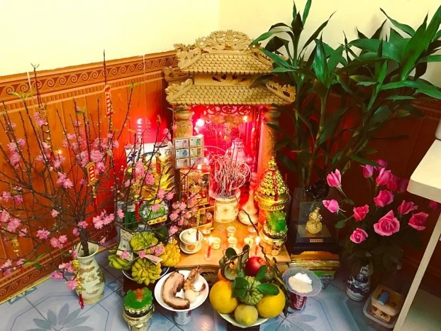 Đặt thứ này lên ban thờ Thần Tài ngày Tết sẽ giúp người kinh doanh luôn thuận lợi, tránh bị chơi xấu 2 Đặt thứ này lên ban thờ Thần Tài ngày Tết sẽ giúp người kinh doanh luôn thuận lợi, tránh bị chơi xấu 2