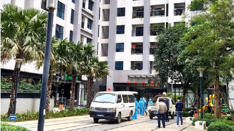 Hà Nội: Phong tỏa tòa nhà 136 Hồ Tùng Mậu do có người ngoại quốc tử vong 1 Hà Nội: Phong tỏa tòa nhà 136 Hồ Tùng Mậu do có người ngoại quốc tử vong 1