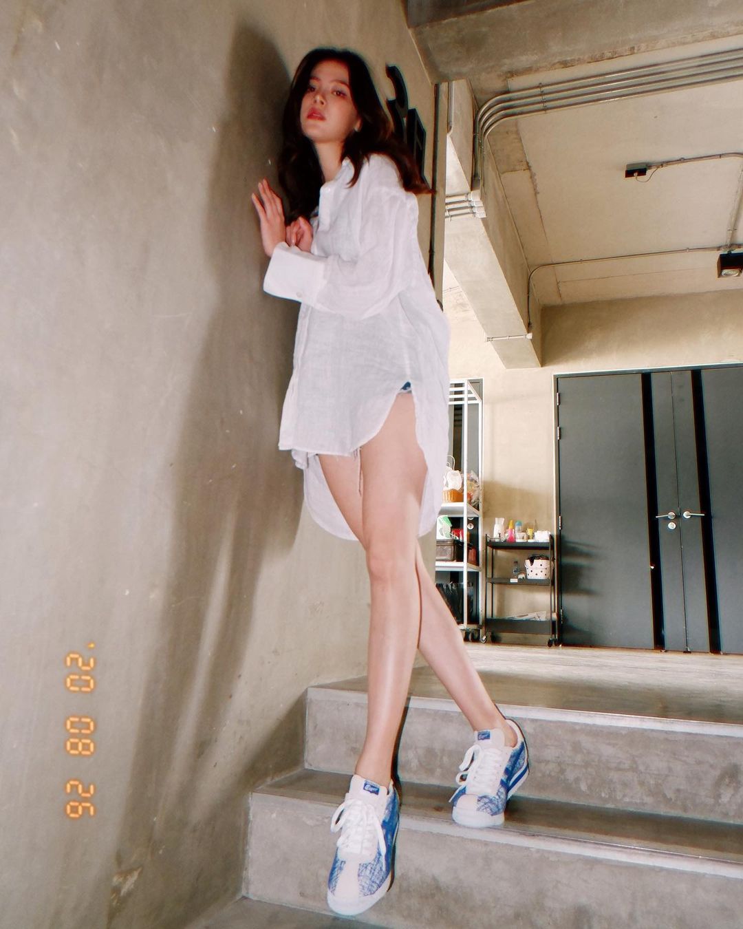 'Nữ thần' Thái Lan từng trượt dài vì clip nóng khoe lưng trần quyến rũ, được thả tim rần rần 5 'Nữ thần' Thái Lan từng trượt dài vì clip nóng khoe lưng trần quyến rũ, được thả tim rần rần 5