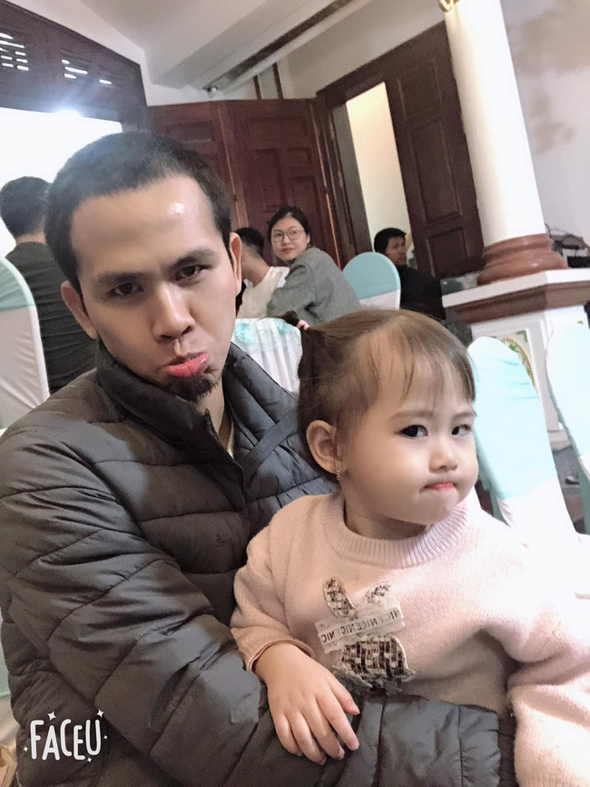 'Người vận chuyển' cứu bé gái rơi từ tầng 13: 'Tôi không phải siêu nhân, tôi vẫn ăn năn vì để cháu bị thương' 6 'Người vận chuyển' cứu bé gái rơi từ tầng 13: 'Tôi không phải siêu nhân, tôi vẫn ăn năn vì để cháu bị thương' 6