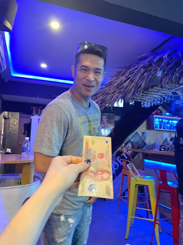 Trương Thế Vinh gánh cái kết 'ê chề' khi mượn tiền tình tin đồn Thuý Ngân 1 Trương Thế Vinh gánh cái kết 'ê chề' khi mượn tiền tình tin đồn Thuý Ngân 1