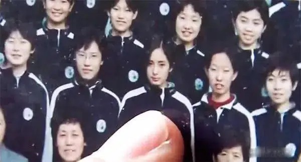 Hoá ra đây là lý do khiến Dương Mịch không một ai theo đuổi thời đi học 5 Hoá ra đây là lý do khiến Dương Mịch không một ai theo đuổi thời đi học 5
