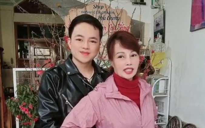 Vợ chồng cô dâu Cao Bằng khiến nhiều người không nhận ra vì gương mặt trẻ như học sinh 5 Vợ chồng cô dâu Cao Bằng khiến nhiều người không nhận ra vì gương mặt trẻ như học sinh 5
