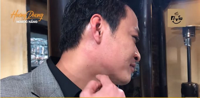 Hướng dương ngược nắng: 'Chàng trai vàng trong làng ăn tát' ôm hận khi liên tục bị bạn diễn cho ăn tát 3 Hướng dương ngược nắng: 'Chàng trai vàng trong làng ăn tát' ôm hận khi liên tục bị bạn diễn cho ăn tát 3