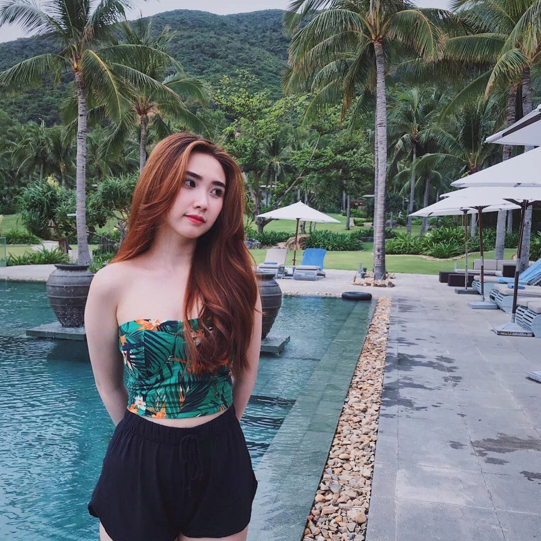 Bạn gái cũ hot girl của thủ môn Bùi Tiến Dũng rơi vào tình huống 'dở khóc dở cười' 4 Bạn gái cũ hot girl của thủ môn Bùi Tiến Dũng rơi vào tình huống 'dở khóc dở cười' 4