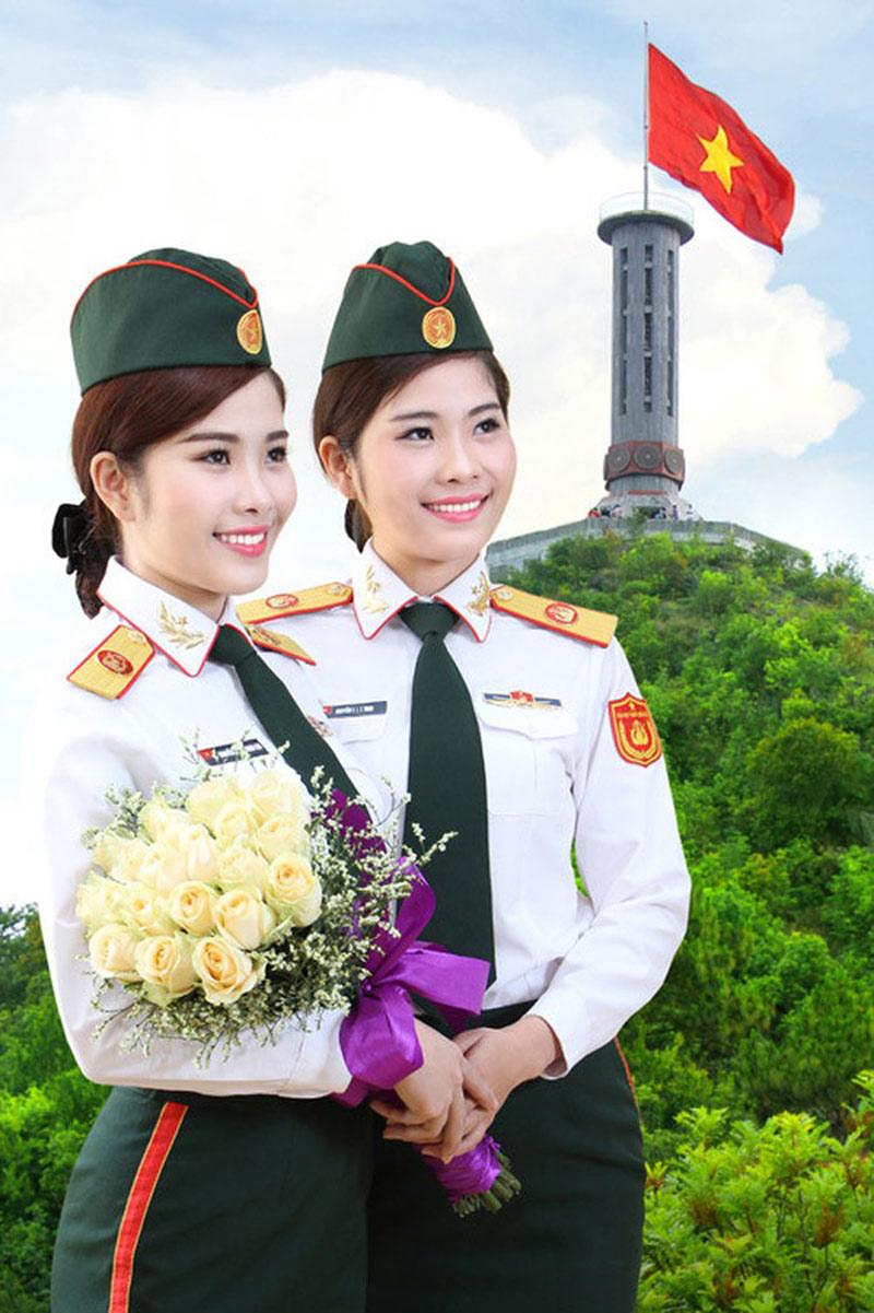 Lần đầu xuất hiện cặp song sinh cùng dự thi Hoa hậu Hoàn Vũ Việt Nam, dân tình đang rất hóng màn so tài căng đét 4 Lần đầu xuất hiện cặp song sinh cùng dự thi Hoa hậu Hoàn Vũ Việt Nam, dân tình đang rất hóng màn so tài căng đét 4