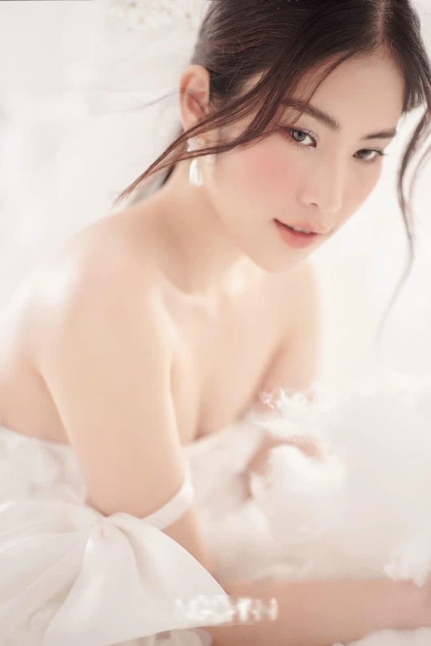 Lần đầu xuất hiện cặp song sinh cùng dự thi Hoa hậu Hoàn Vũ Việt Nam, dân tình đang rất hóng màn so tài căng đét 1 Lần đầu xuất hiện cặp song sinh cùng dự thi Hoa hậu Hoàn Vũ Việt Nam, dân tình đang rất hóng màn so tài căng đét 1