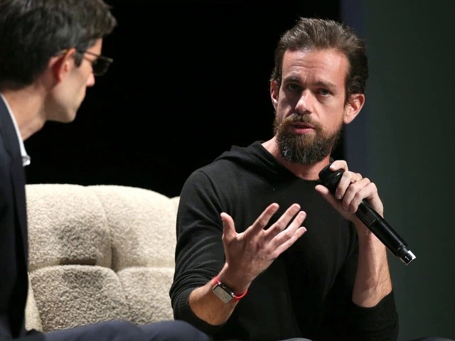 Những thói quen lập dị của CEO Twitter, người vừa thu về 2,9 triệu USD nhờ 1 dòng tweet 3 Những thói quen lập dị của CEO Twitter, người vừa thu về 2,9 triệu USD nhờ 1 dòng tweet 3