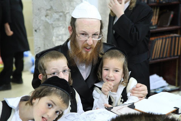 5 nguyên tắc nuôi dạy con của người Do Thái giúp trẻ trở nên thông minh hơn 4