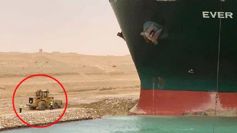 Vụ siêu tàu hạng nặng chắn kênh đào Suez khiến thế giới mất 9200 tỷ mỗi giờ: Lý do mãi chưa thể giải cứu 3 Vụ siêu tàu hạng nặng chắn kênh đào Suez khiến thế giới mất 9200 tỷ mỗi giờ: Lý do mãi chưa thể giải cứu 3