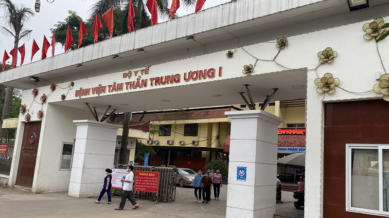 Để BN nhân tâm thần đưa gái 'dịch vụ' vào bay lắc trong BV: Đình chỉ Giám đốc BV Tâm thần Trung ương I 1 Để BN nhân tâm thần đưa gái 'dịch vụ' vào bay lắc trong BV: Đình chỉ Giám đốc BV Tâm thần Trung ương I 1