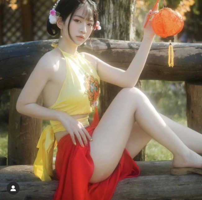 Không ngờ Tiktok Lê Bống lại có thể 'ăn đứt' cả Ngọc Trinh, Chi Pu về khoản này 7 Không ngờ Tiktok Lê Bống lại có thể 'ăn đứt' cả Ngọc Trinh, Chi Pu về khoản này 7
