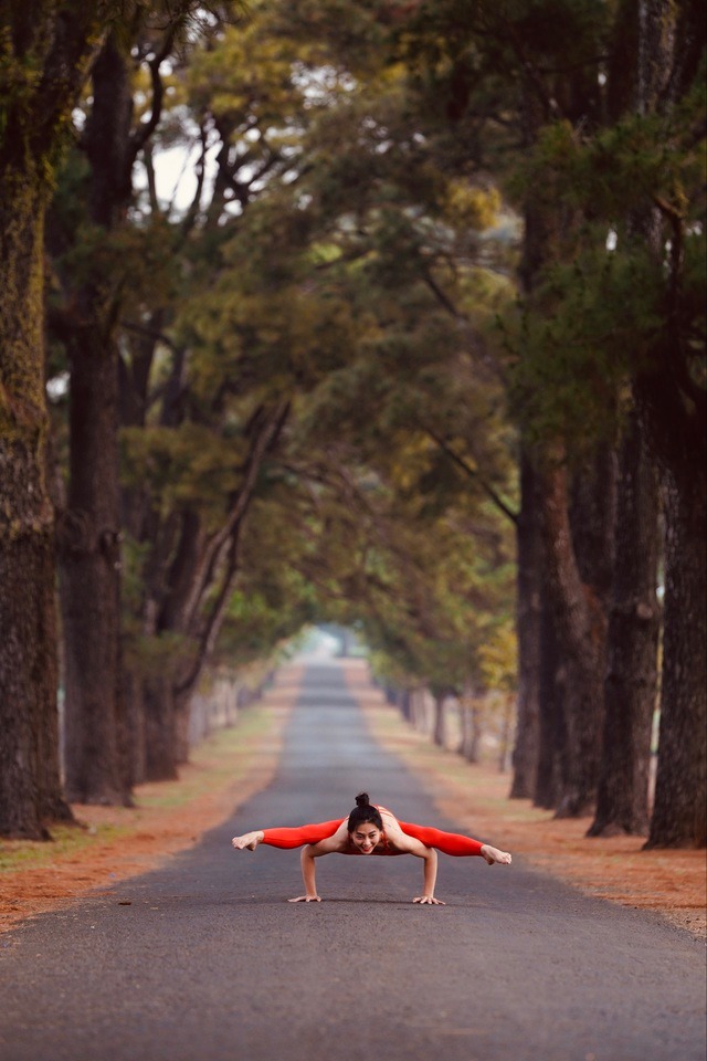 Hot girl Hải Phòng 'gây mê' với màn trình diễn yoga tuyệt đẹp giữa đại ngàn Tây Nguyên 3 Hot girl Hải Phòng 'gây mê' với màn trình diễn yoga tuyệt đẹp giữa đại ngàn Tây Nguyên 3
