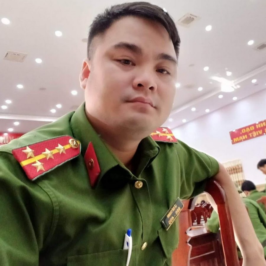 Youtuber Lê Chí Thành bị xem xét xử lý thêm tội sau hành vi 'giám sát CSGT' 4 Youtuber Lê Chí Thành bị xem xét xử lý thêm tội sau hành vi 'giám sát CSGT' 4