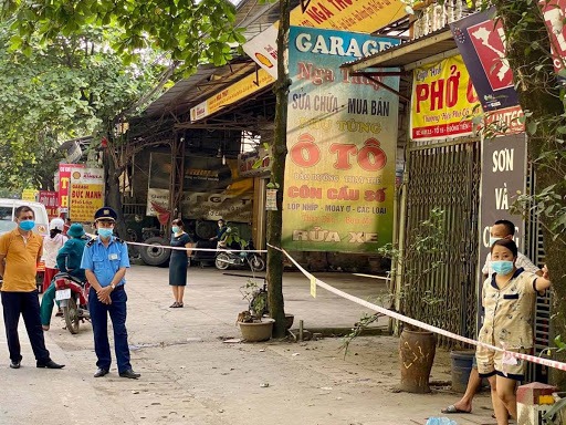 Hòa Bình thực hiện giãn cách xã hội toàn thành phố 2 Hòa Bình thực hiện giãn cách xã hội toàn thành phố 2