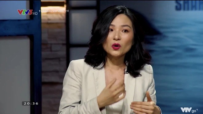 Shark Phú bị chỉ trích vì đi 'thả thính' trên sóng truyền hình, nữ CEO lên tiếng: 'Tôi thấy mọi chuyện rất bình thường' 1 Shark Phú bị chỉ trích vì đi 'thả thính' trên sóng truyền hình, nữ CEO lên tiếng: 'Tôi thấy mọi chuyện rất bình thường' 1
