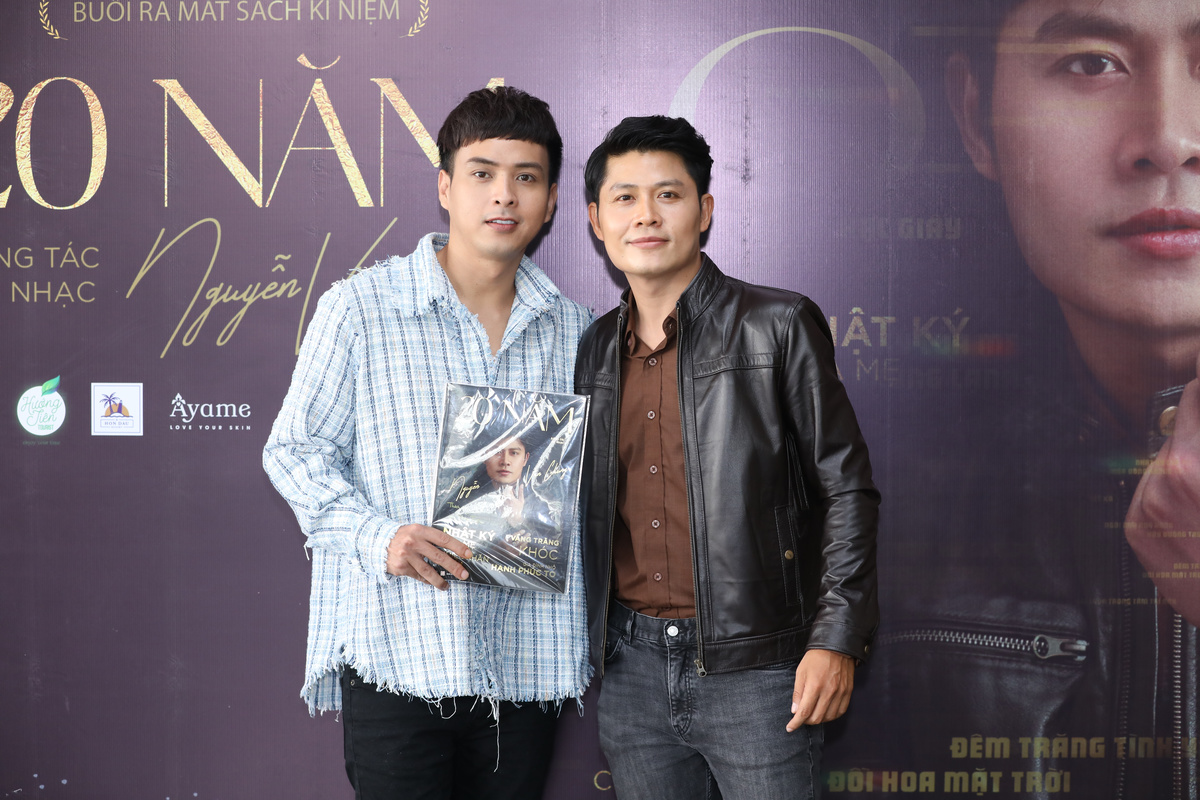 Sao Việt dính nghi vấn PR 'tiền ảo', nhạc sĩ Nguyễn Văn Chung: 'Nếu ngon đã không đến lượt bạn' 5 Sao Việt dính nghi vấn PR 'tiền ảo', nhạc sĩ Nguyễn Văn Chung: 'Nếu ngon đã không đến lượt bạn' 5
