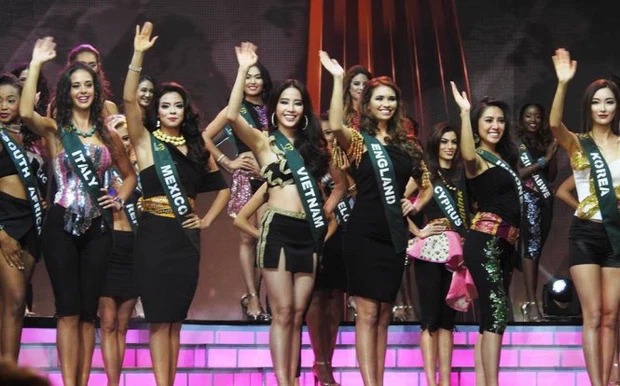 Phục thù cho Khánh Vân, tình cũ Trường Giang hạ quyết tâm đi thi Miss Universe 2 Phục thù cho Khánh Vân, tình cũ Trường Giang hạ quyết tâm đi thi Miss Universe 2