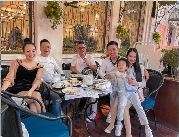 Chân dung 3 đại gia đình đám Hà thành góp mặt trong MV mới của Khắc Việt 3