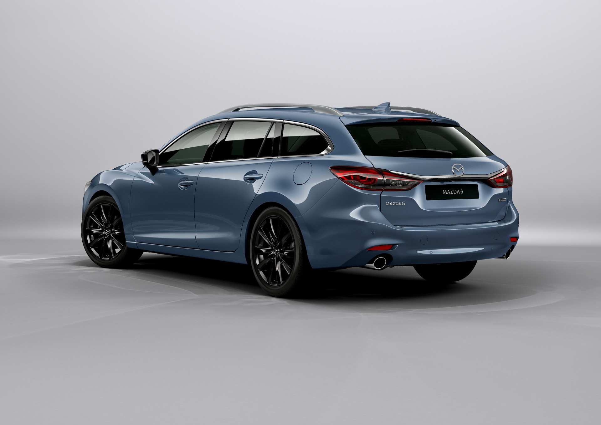 Mazda6 2021 chính thức ra mắt với mức giá siêu rẻ khiến Toyota Camry và Honda Arcord lo sốt vó 2