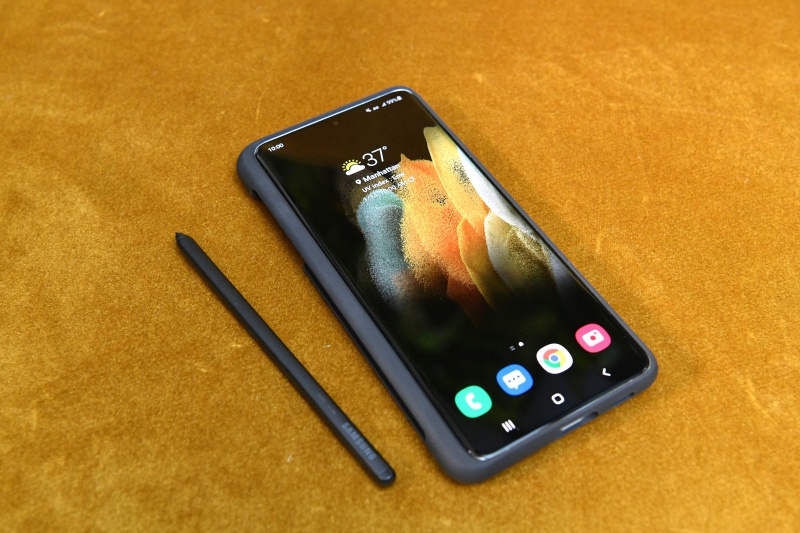 Cận cảnh Samsung Galaxy S21 Ultra thế hệ mới với bút S Pen, 'ăn đứt' iPhone 12 4