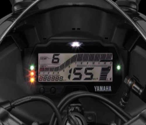 Honda CBR150R đối đầu trực tiếp Yamaha R15: Đâu mới là ông Vua motor cỡ nhỏ? 6