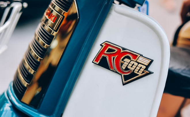 Huyền thoại Suzuki Bravo RC100 được hồi sinh khiến dân mê xe phấn khích 3 Huyền thoại Suzuki Bravo RC100 được hồi sinh khiến dân mê xe phấn khích 3