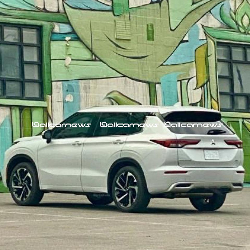 Trước khi mua Mitsubishi Outlander thế hệ mới cần phải biết những điều này để không hối tiếc 2 Trước khi mua Mitsubishi Outlander thế hệ mới cần phải biết những điều này để không hối tiếc 2