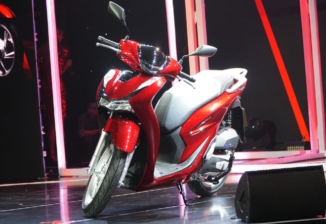 Giá Honda SH biến động đến mức không tưởng khiến dân tình sửng sốt 1 Giá Honda SH biến động đến mức không tưởng khiến dân tình sửng sốt 1