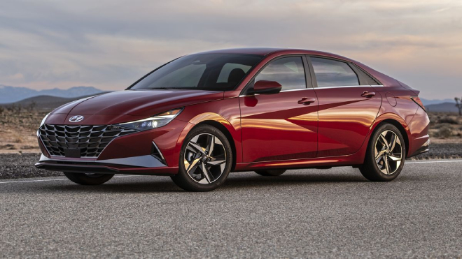 Hyundai Elantra đối đầu Kia Forte: Đâu mới là ông Vua sedan cỡ nhỏ? 2 Hyundai Elantra đối đầu Kia Forte: Đâu mới là ông Vua sedan cỡ nhỏ? 2