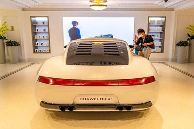 Huawei chuyển chiến lược sang sản xuất xe điện, quyết cạnh tranh với Tesla và Apple? 2 Huawei chuyển chiến lược sang sản xuất xe điện, quyết cạnh tranh với Tesla và Apple? 2