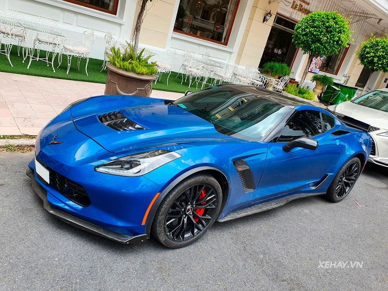 Top 10 chiếc xe sang trọng giúp đàn ông thu hút mọi ánh nhìn: Mercedes, Lexus, Lamborghini không thể bỏ qua 4 Top 10 chiếc xe sang trọng giúp đàn ông thu hút mọi ánh nhìn: Mercedes, Lexus, Lamborghini không thể bỏ qua 4