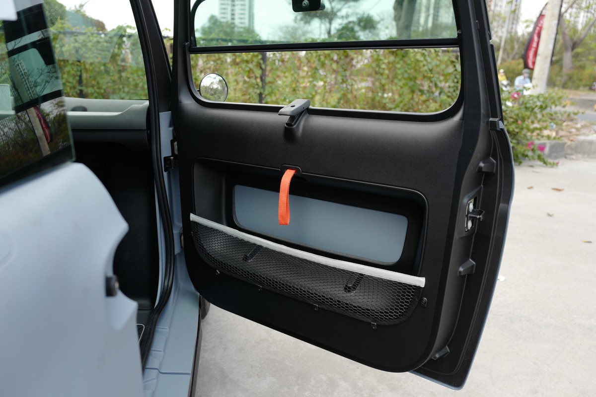 Citroen Ami - chiếc xe sẽ hiện thực hóa giấc mơ đi chợ bằng xế hộp cho người dùng Việt Nam - Ảnh 3 Citroen Ami - chiếc xe sẽ hiện thực hóa giấc mơ đi chợ bằng xế hộp cho người dùng Việt Nam - Ảnh 3