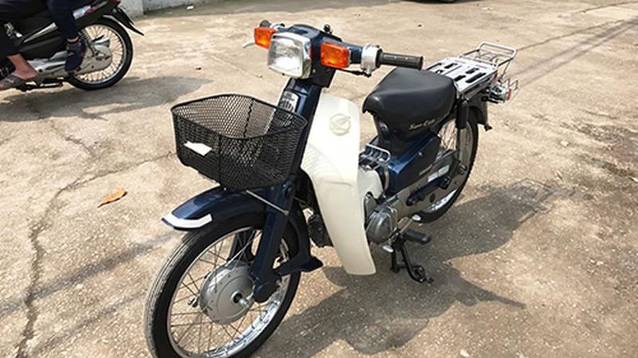 200 triệu cho huyền thoại Honda Super Cub C90: Đắt nhưng xứng đáng 4 200 triệu cho huyền thoại Honda Super Cub C90: Đắt nhưng xứng đáng 4